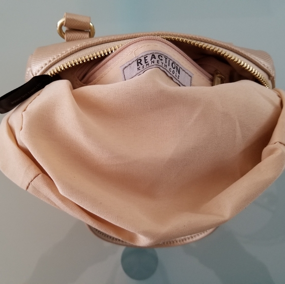 Kenneth cole bag - Picture 6 of 8